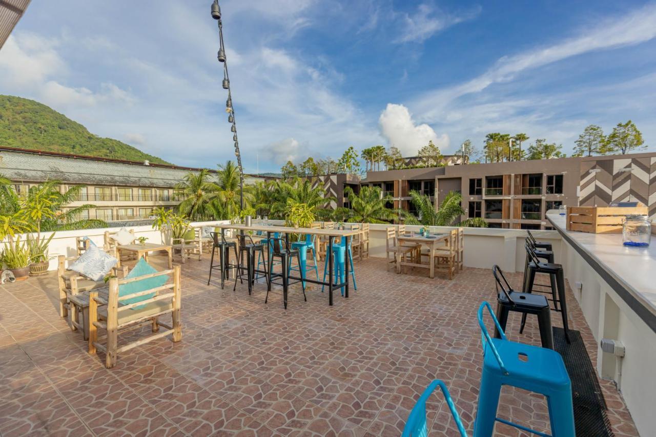 Club22 Kamala Suites, Kamala Beach Buitenkant foto